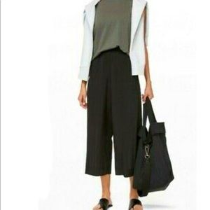 Lululemon Black Wanderer Culotte Pants